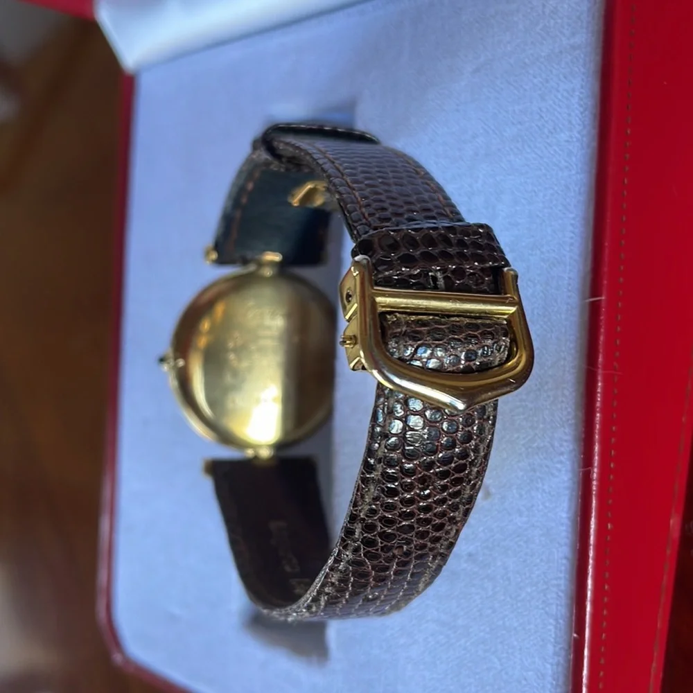 Cartier Paris,Must de Cartier Argent, absolutely Beautiful, unisex 30MM size